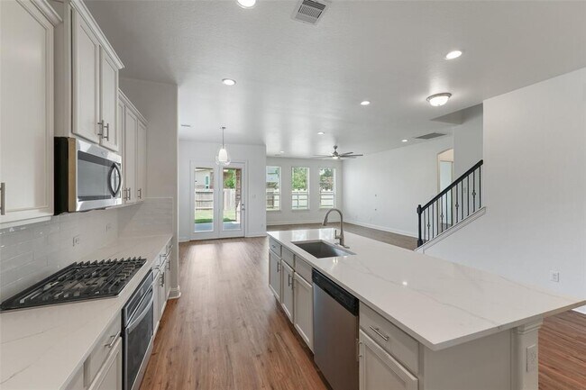 Building Photo - 10091 Black Maple Dr