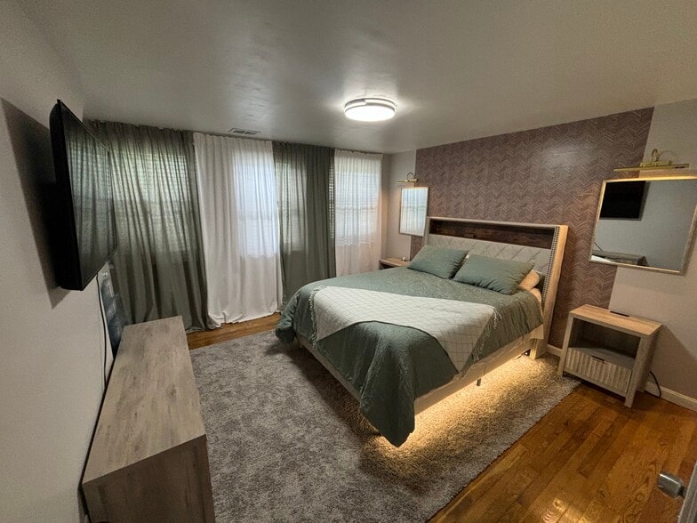 Building Photo - 48 Washington Ave