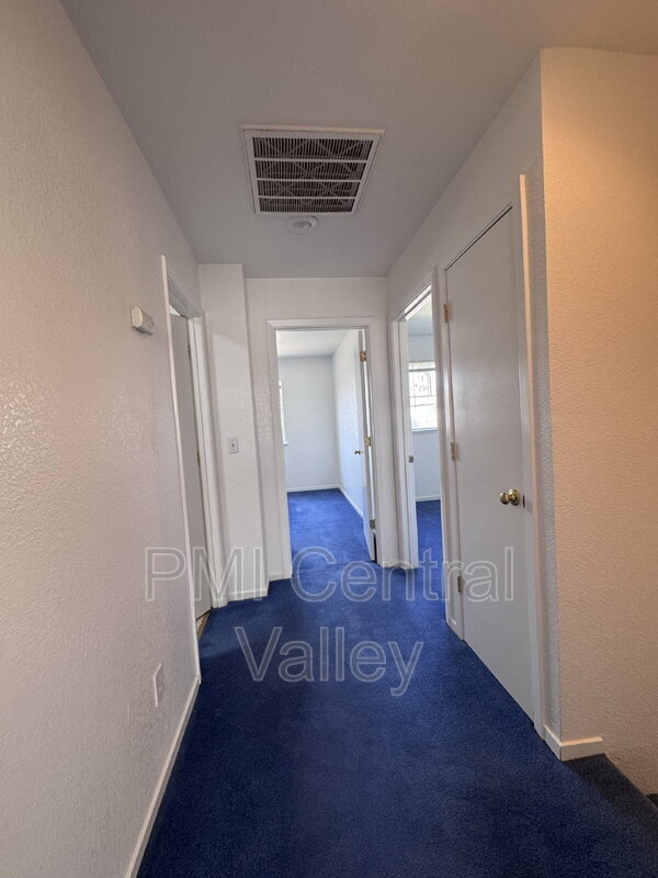 Building Photo - 1118 Cypress Hill Ln