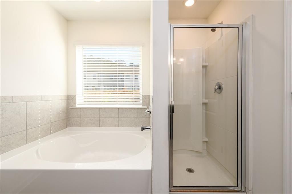 Building Photo - 4950 Elm Brook Dr