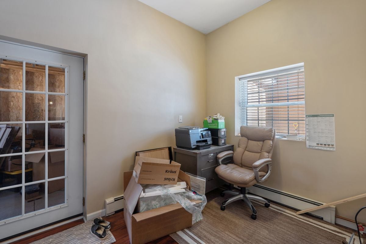 Building Photo - 5113 Cedarvale Rd
