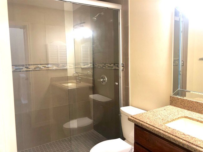 Building Photo - 7702 Springfield Ave