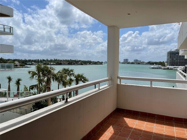 Building Photo - 6820 Indian Creek Dr