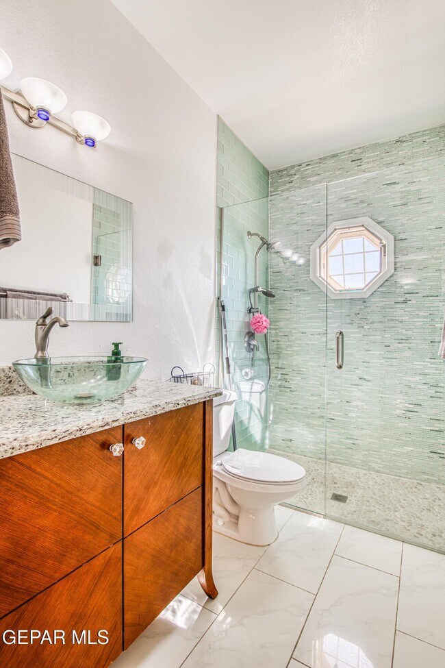 Building Photo - 6561 Isla Del Rey Dr