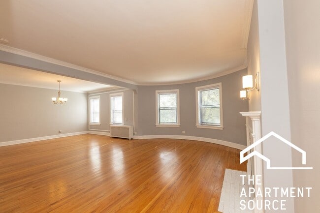 Building Photo - 201 Kedzie St