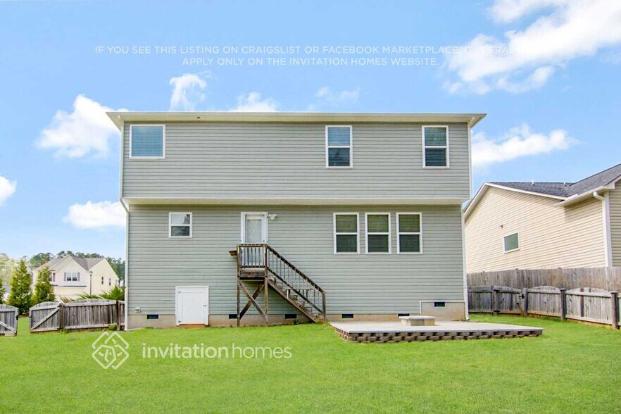 Building Photo - 181 Sequoia Dr