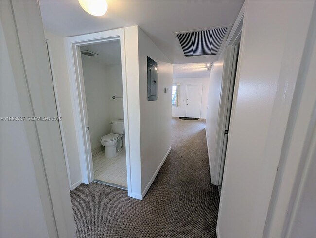 Building Photo - 151 SW 135th Terrace