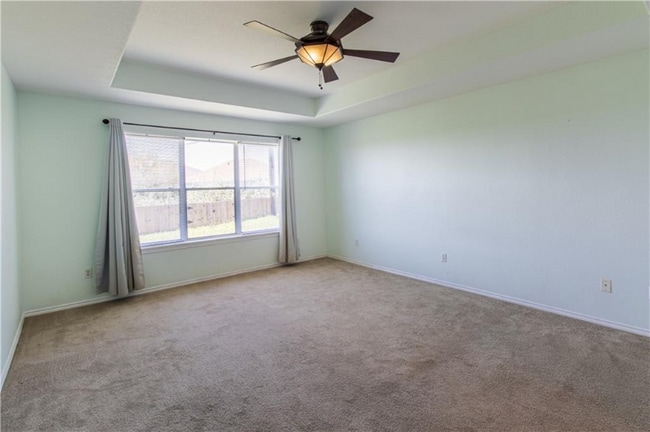 Building Photo - 16049 Treebine Dr