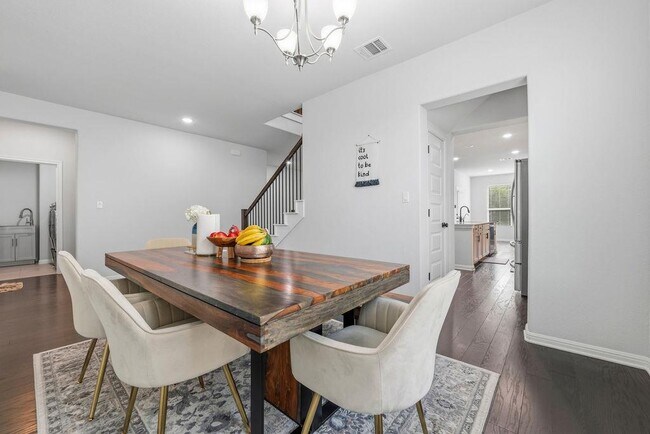 Building Photo - 17616 Chino Ln