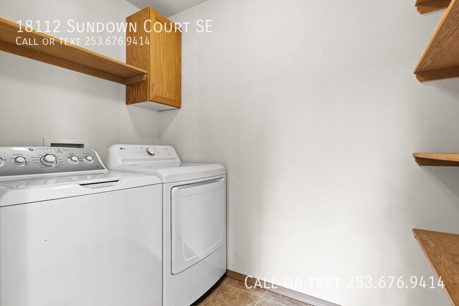 Building Photo - 18112 Sundown Ct SE