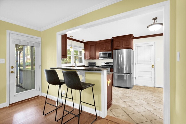 Building Photo - Huntington Park Home