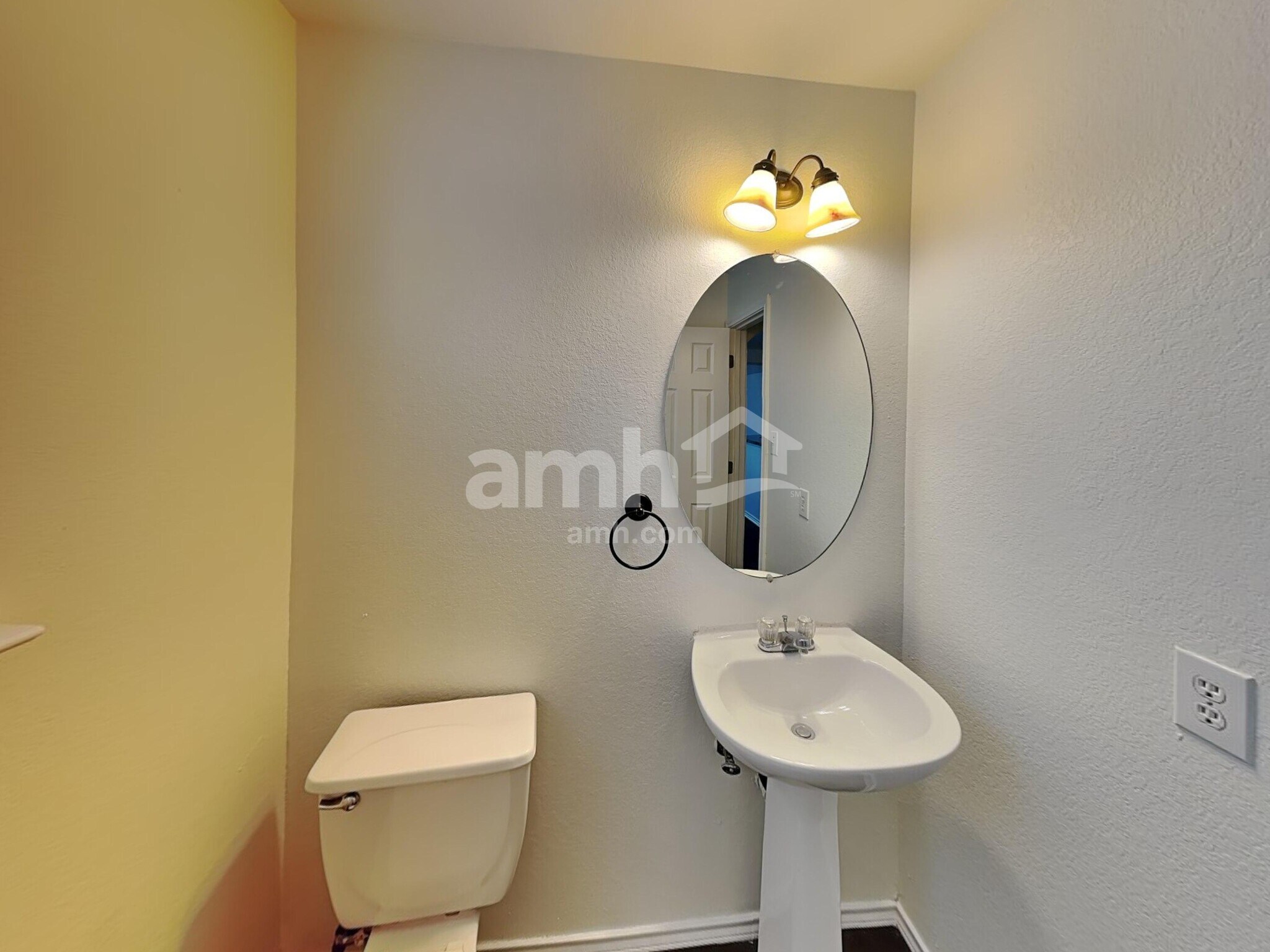 Building Photo - 11130 Fort Smith