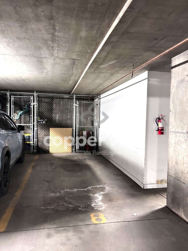 Building Photo - 1050 Cherokee St