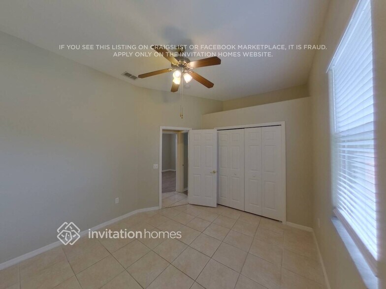 Building Photo - 1736 Kinsman Way