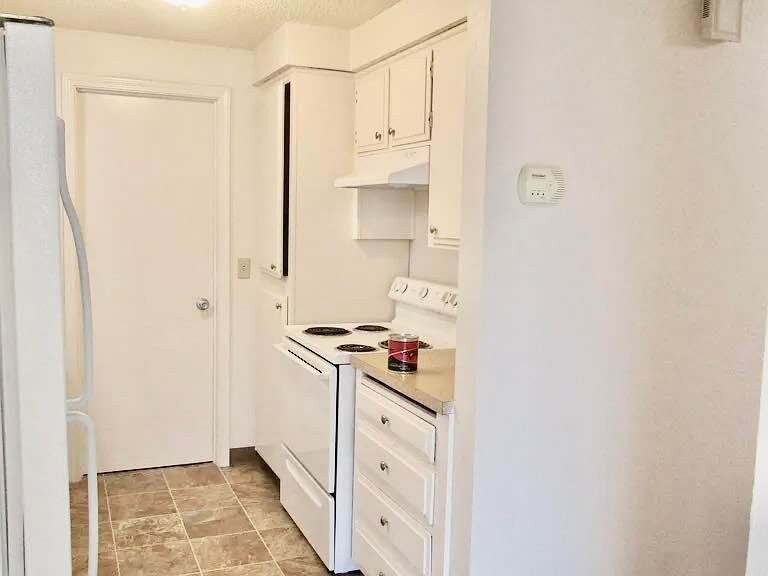 Building Photo - 1817 Wilding Pl