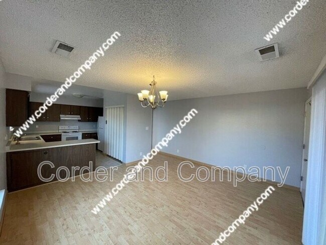 Building Photo - 4103 Leon Grande Ave SE