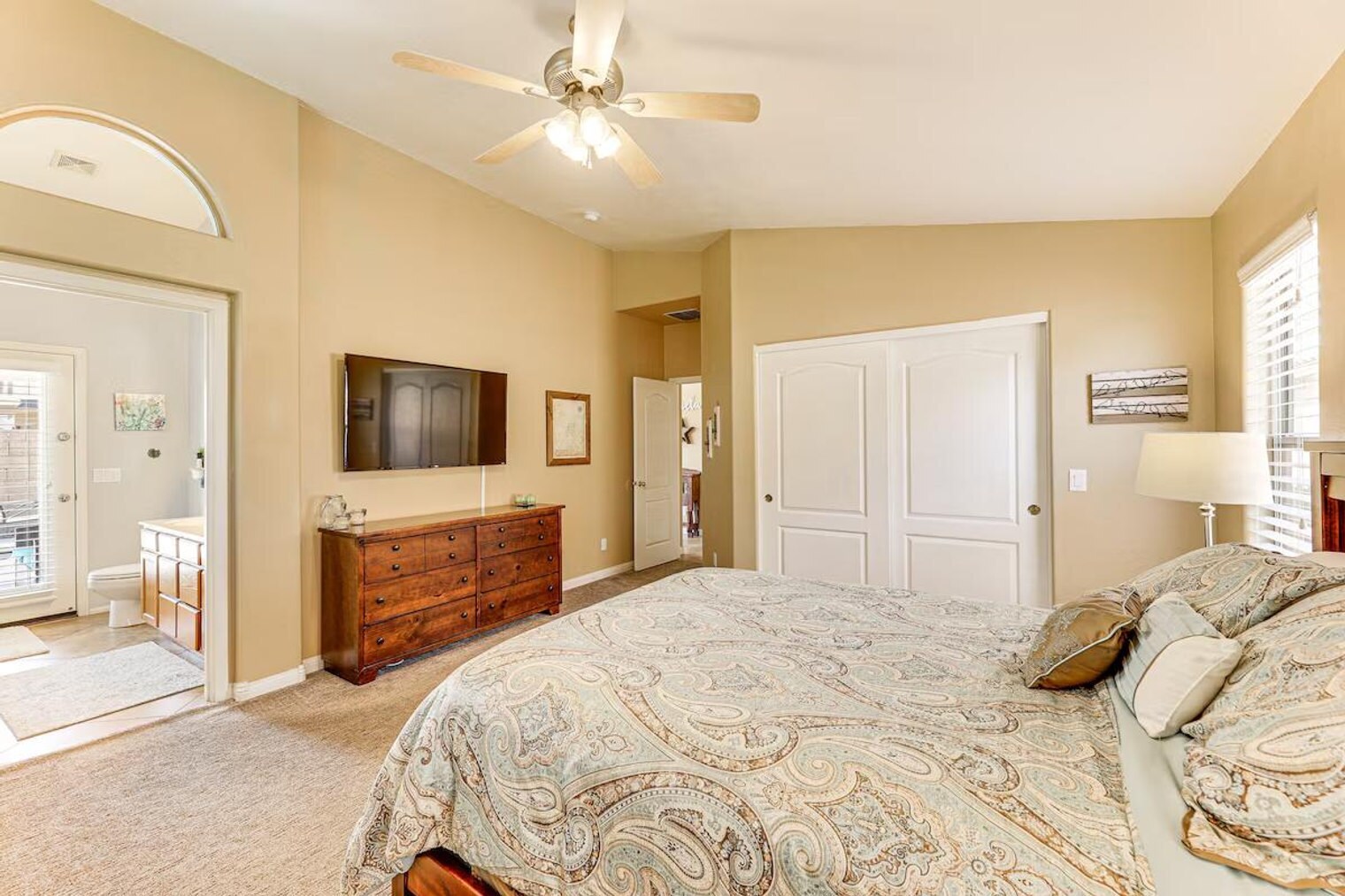 Building Photo - 43854 W Cahill Dr