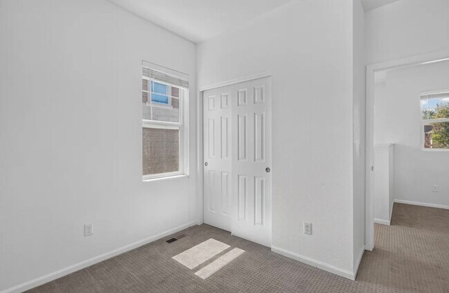 Building Photo - 12930 Grant Cir W