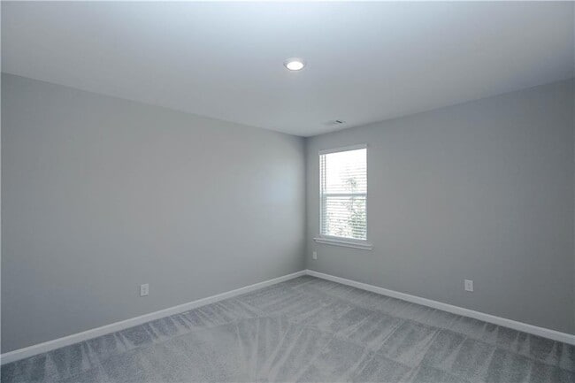 Building Photo - 4355 Magpie Dr