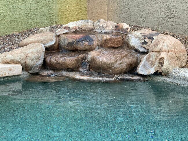 Building Photo - 21842 N 40th Pl