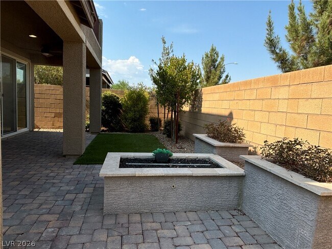 Building Photo - 5636 Justin Robert St