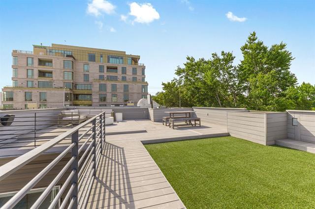 Building Photo - 4206 Buena Vista St