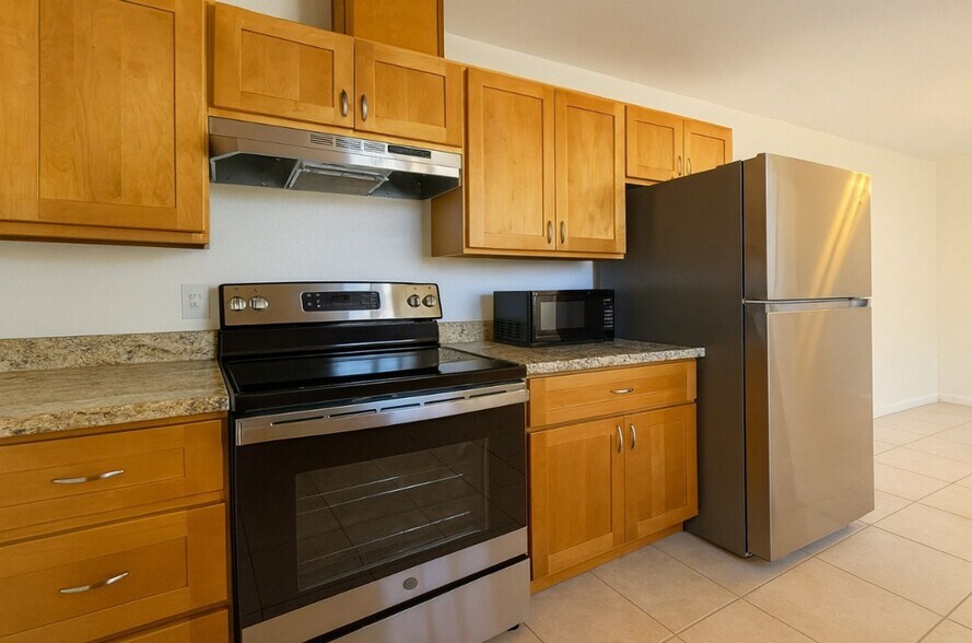 Building Photo - 6008 S Mason Ave