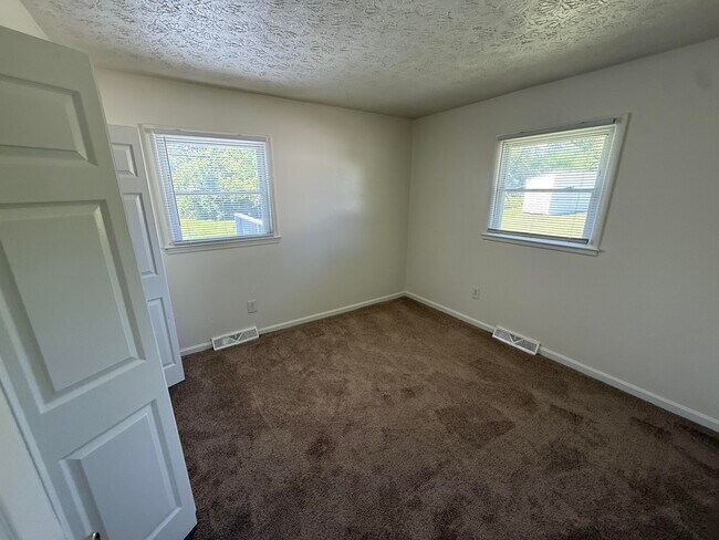 Building Photo - 2653 Twinbrooke Ln