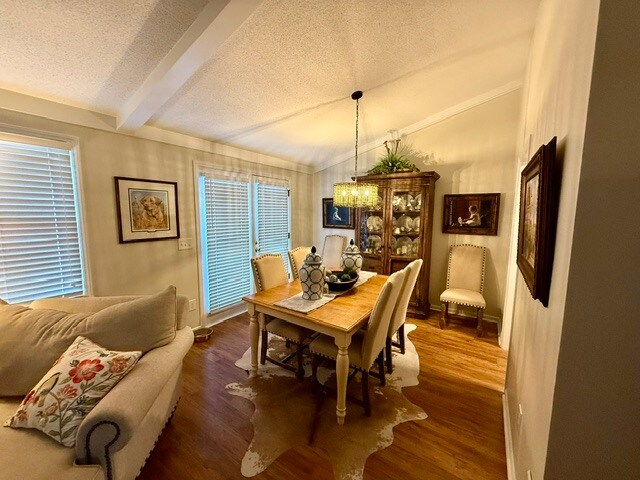 Building Photo - 101 Sunningdale Ct