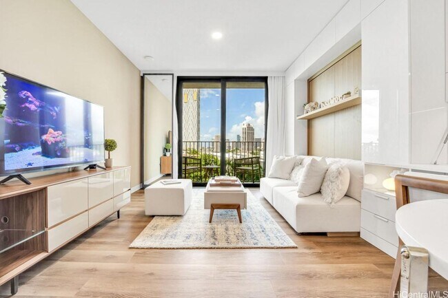 Building Photo - Aalii - Fully Furnished Studio with Parking