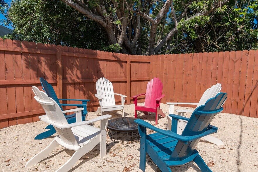 Building Photo - 120 Boskind Rd