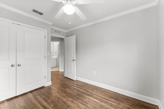 Building Photo - 23 S Sand Palm Rd