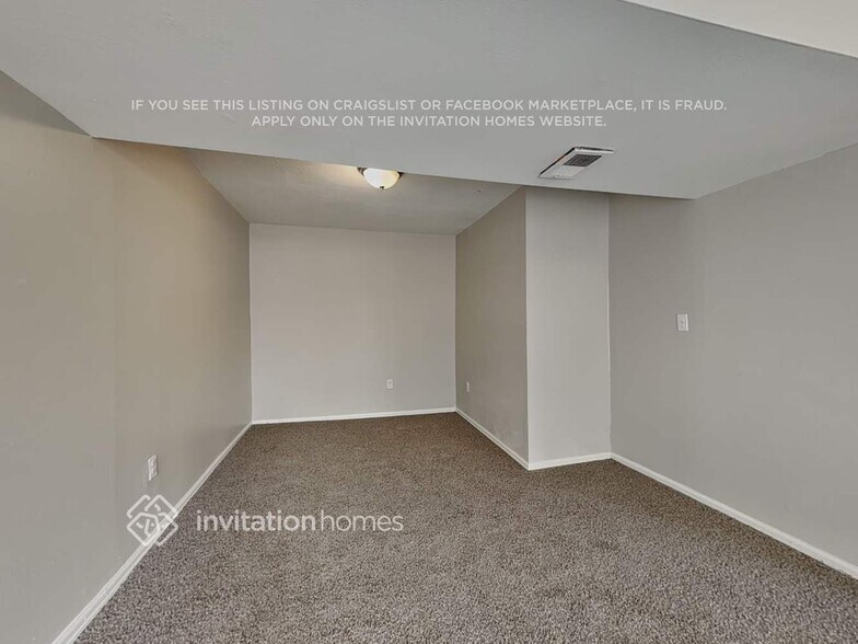 Building Photo - 13501 W 65th Ave