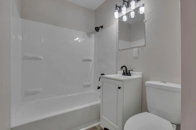 Building Photo - 4475 St Margaret Ln