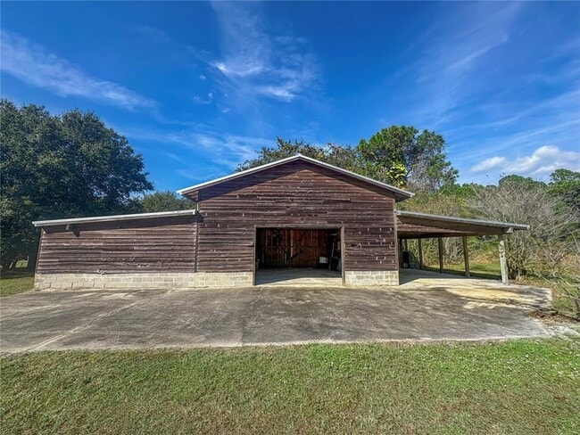 Building Photo - 5237 Moore St