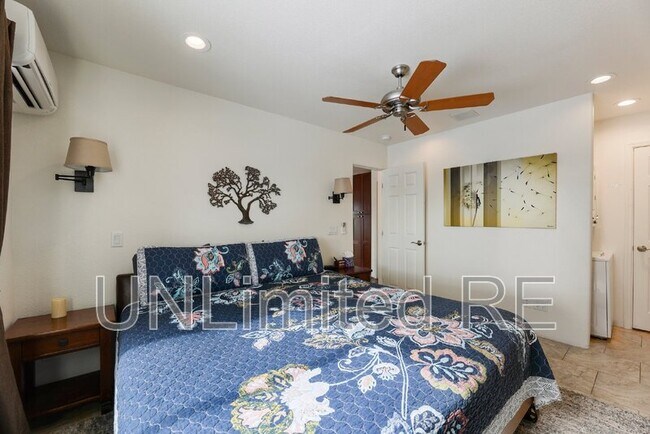 Building Photo - 2285 Lariat Rd