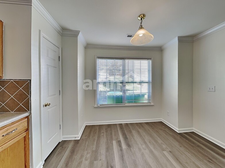 Building Photo - 2504 Boulder Ridge Dr