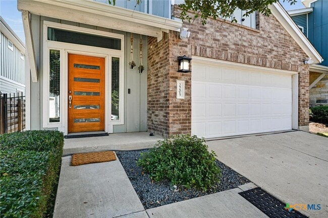 Building Photo - 2205 Capulet St