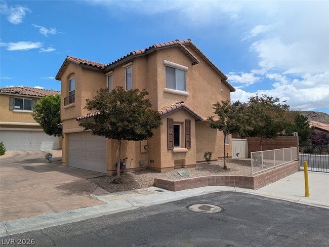 Building Photo - 10308 Faustine Ave