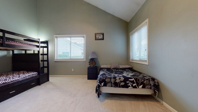 Building Photo - 445 Captain Eames Cir