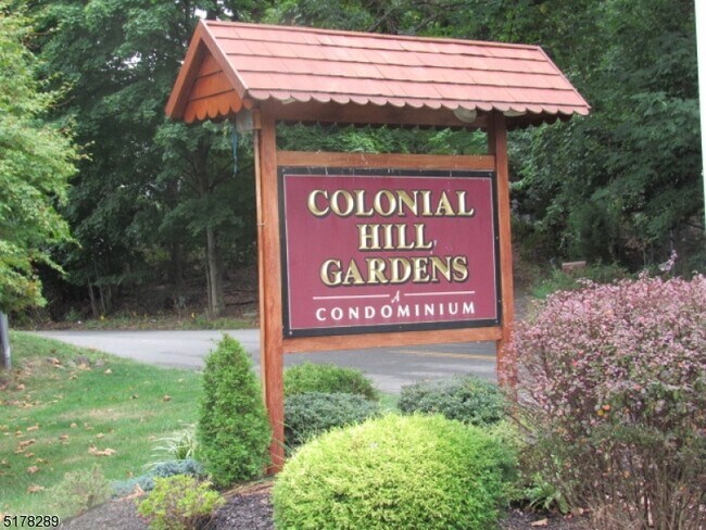 Building Photo - 1 Colonial Dr