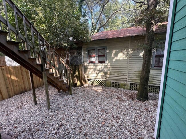Building Photo - Charming Home in Historic Downtown Wilmington