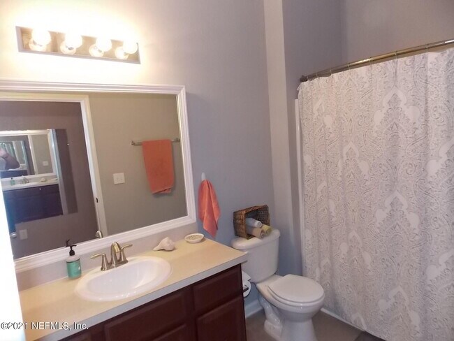 Building Photo - 7039 Deer Lodge Cir