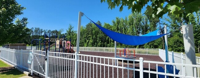 Building Photo - 939 Haybeck Ln