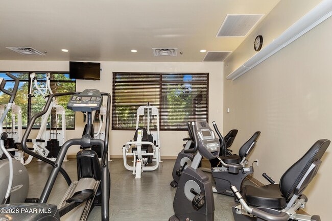 Building Photo - 1000 N Wide Open Trail