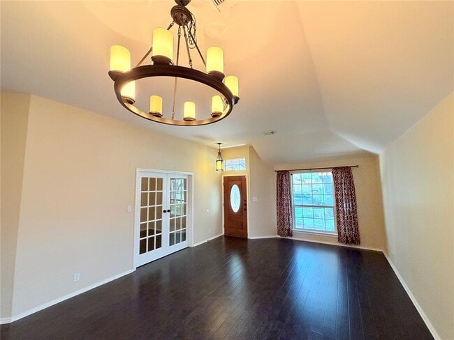 Building Photo - 4415 Hunters Lodge Dr