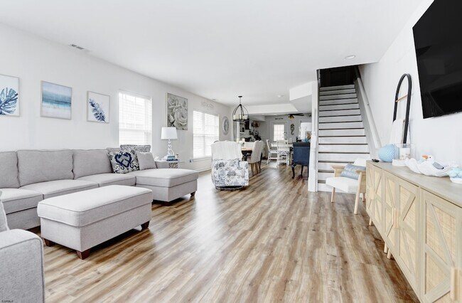 Building Photo - 107 Chesapeake Bay Ct