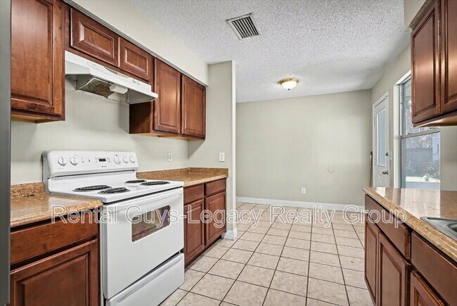 Building Photo - 2120 Blair Rd