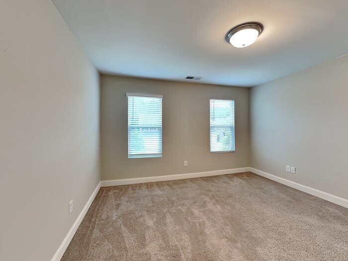 Building Photo - 3817 Sapphire Ridge Ct