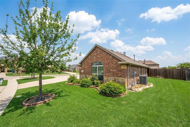 Building Photo - 4701 Bungalow Dr